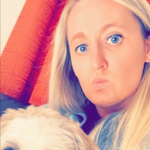 Meet your Posher, Leah